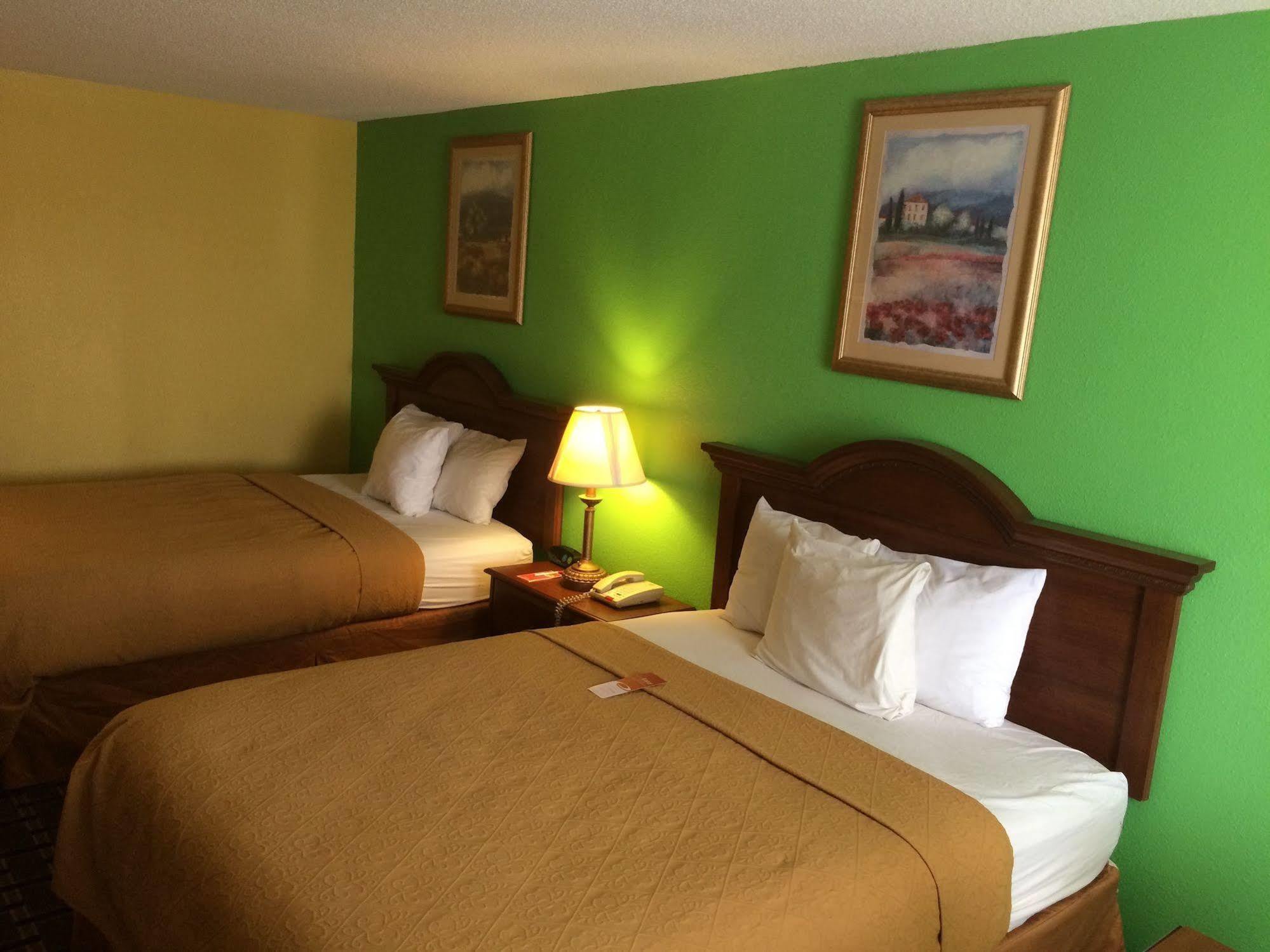 Econo Lodge Douglas Luaran gambar