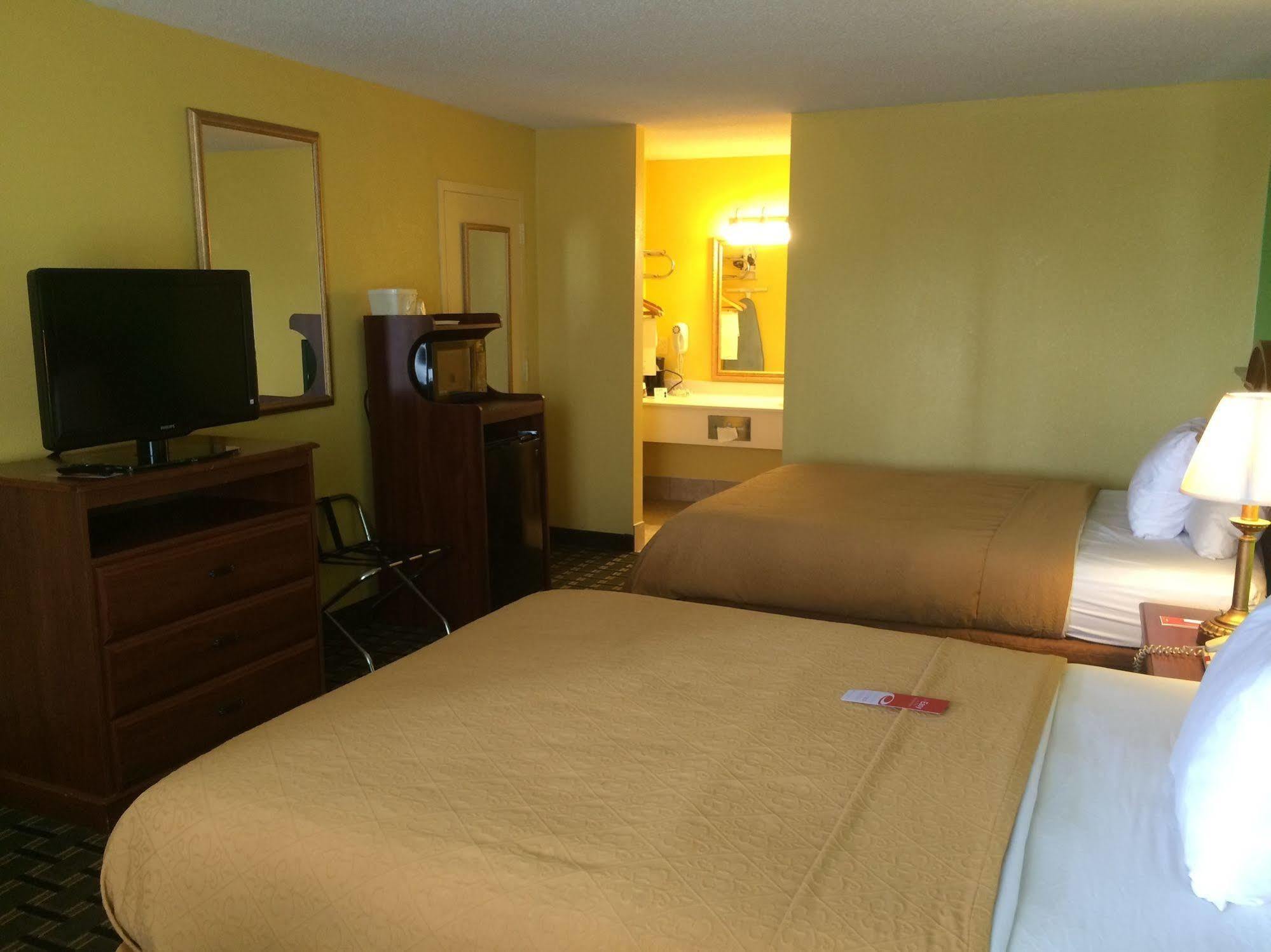 Econo Lodge Douglas Luaran gambar