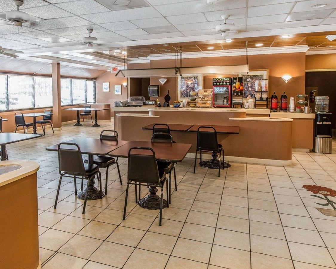 Econo Lodge Douglas Luaran gambar